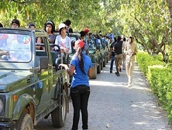 College / School Student Group